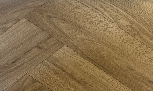 Harringbone Classic Oak from the Octavian Collection Stellar range