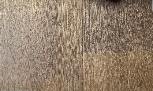 Warm Oak 639D in the Octavian Collection Lotus range